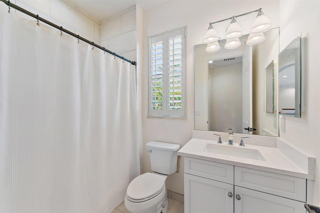 JUPITER COUNTRY CLUB - Residential