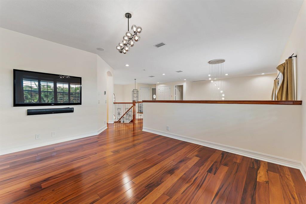 JUPITER COUNTRY CLUB - Residential