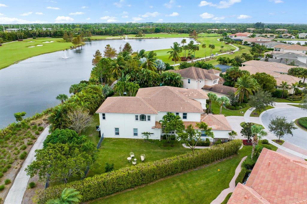 JUPITER COUNTRY CLUB - Residential