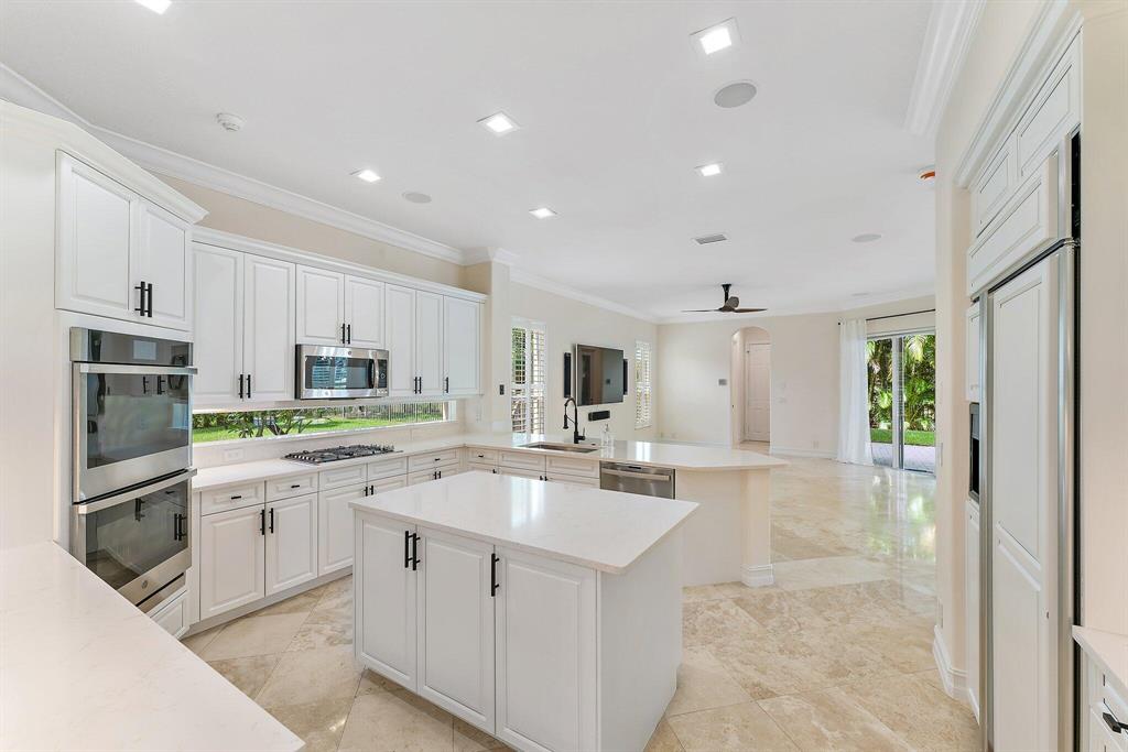 JUPITER COUNTRY CLUB - Residential