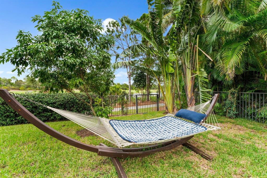 JUPITER COUNTRY CLUB - Residential