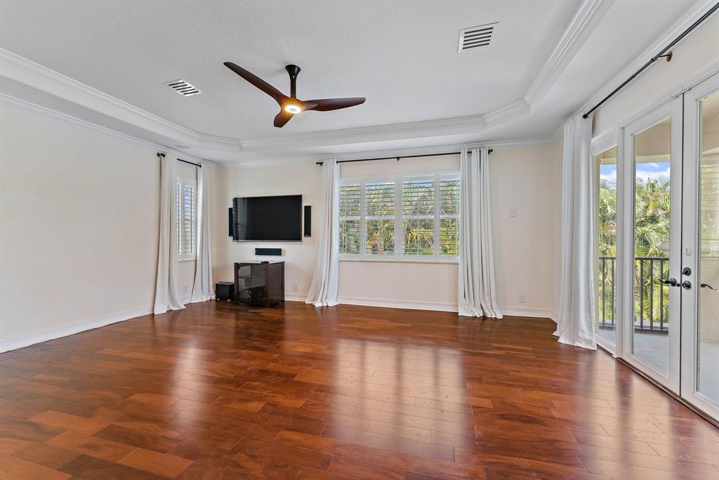 JUPITER COUNTRY CLUB - Residential