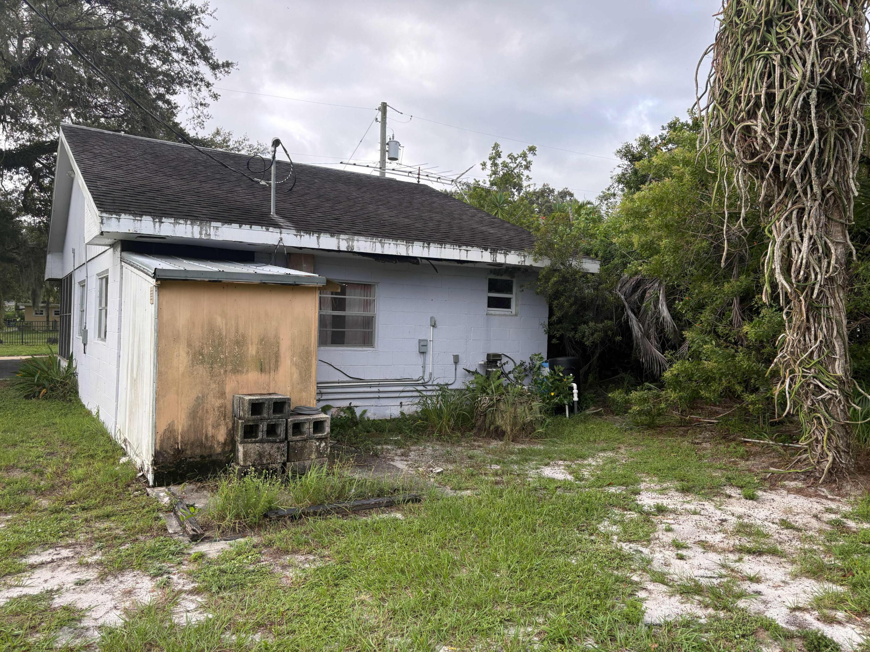 2603 N OLD DIXIE Highway