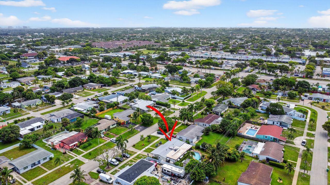 PALM SPRINGS VILLAGE 1 - Residential