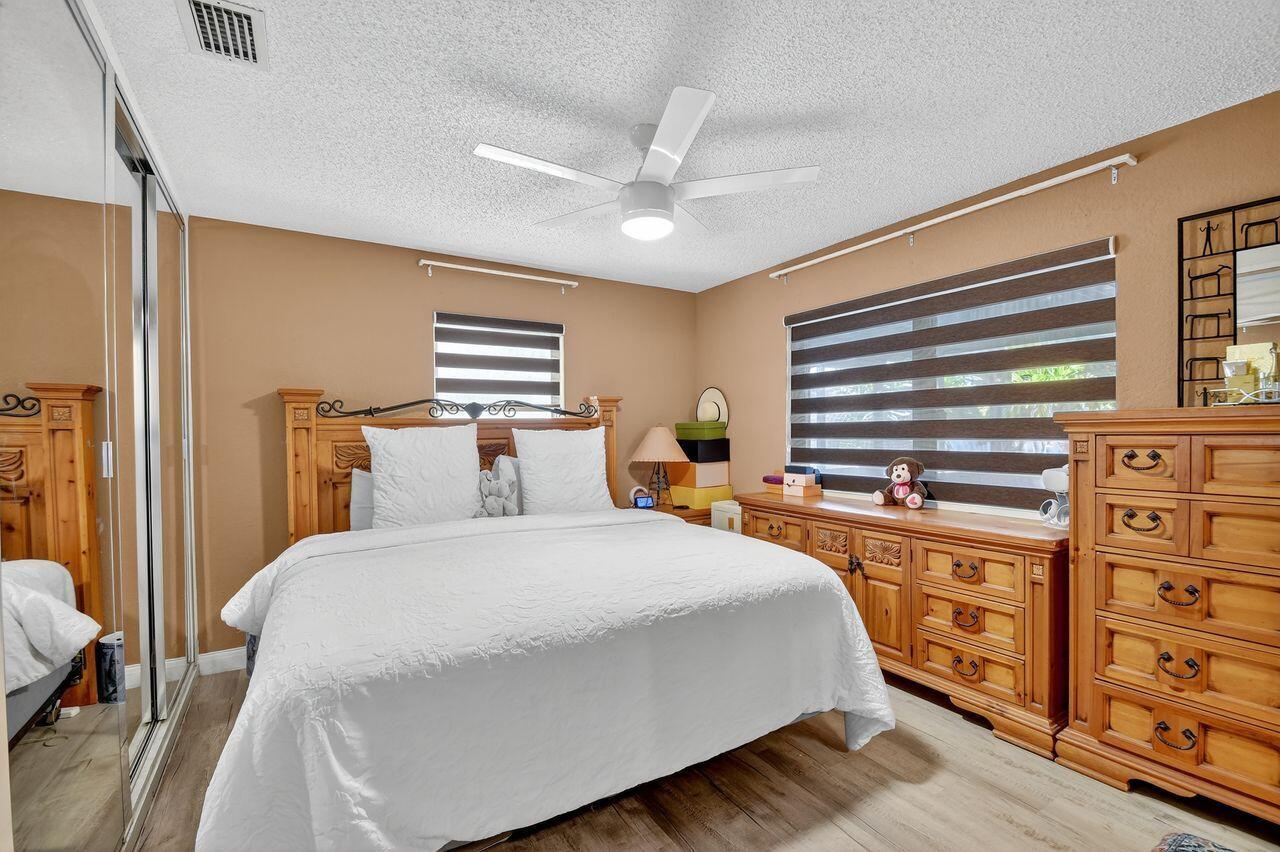 PALM SPRINGS VILLAGE 1 - Residential