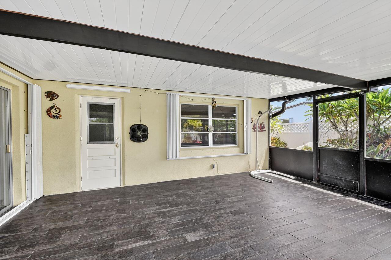 PALM SPRINGS VILLAGE 1 - Residential