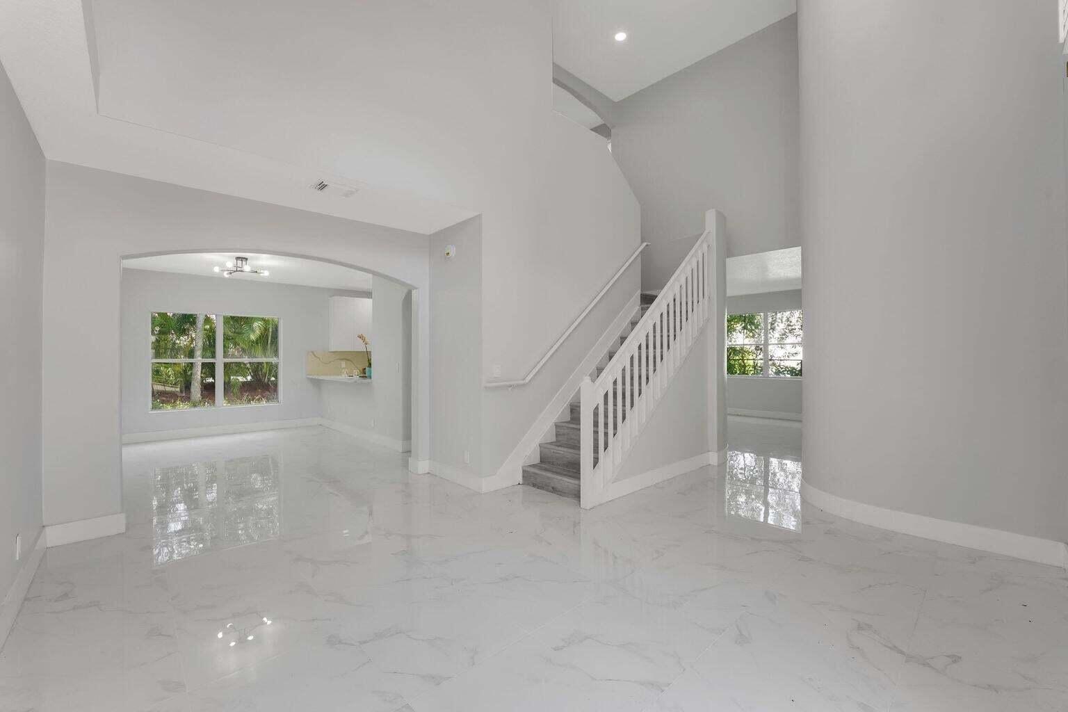 WOODSIDE ESTATES - Residential Lease