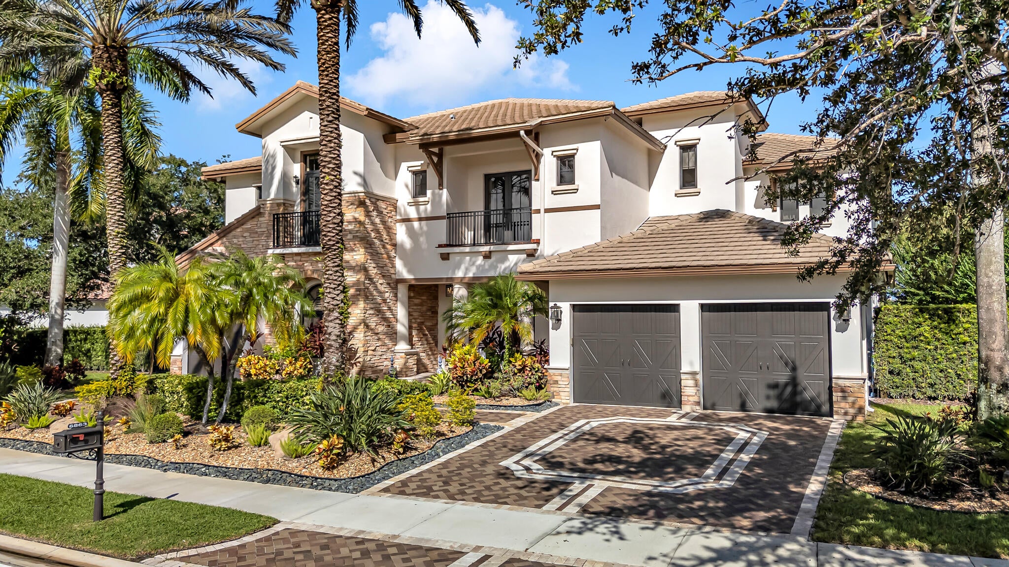 6863 LOST GARDEN Terrace