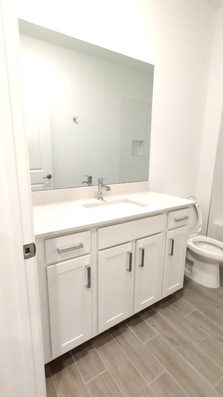 CRESTWOOD NORTH REPLAT TW - Residential Lease