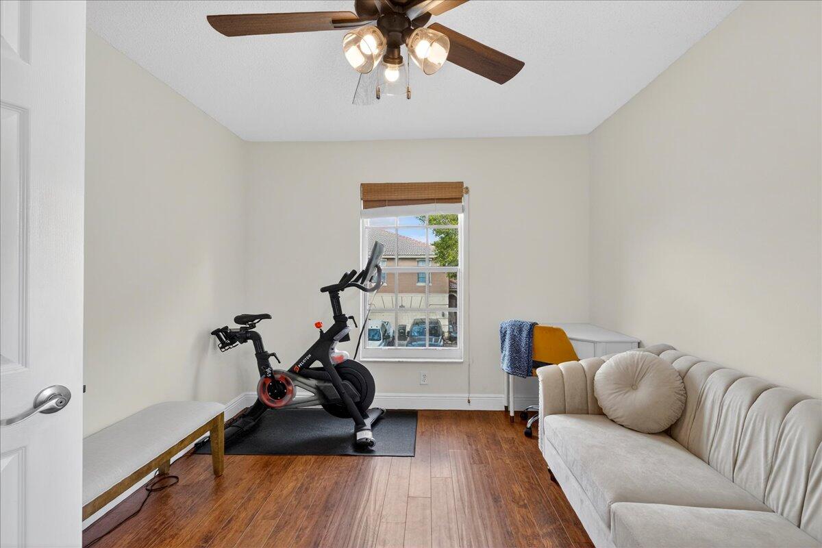 BANYAN TRAILS - Residential