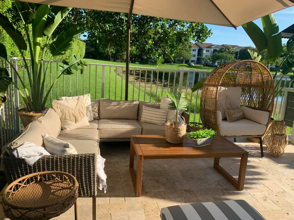 BANYAN TRAILS - Residential