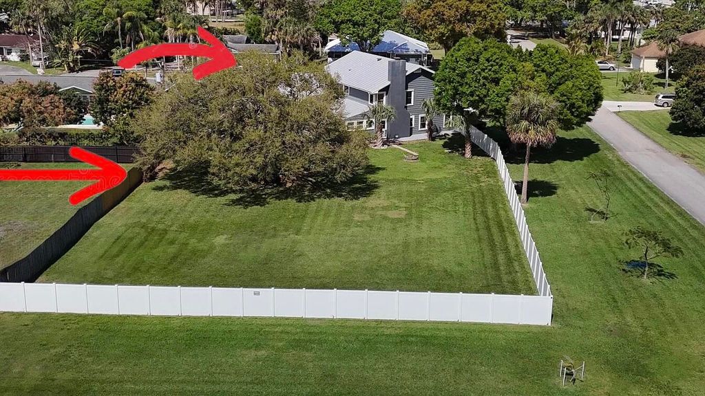 Photo of 601 Dark Hammock Road, Fort Pierce, FL 34947 (MLS # R11066060)