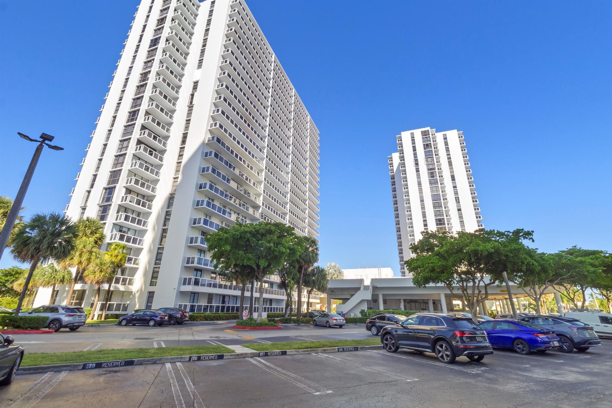 WATERVIEW CONDO - Residential