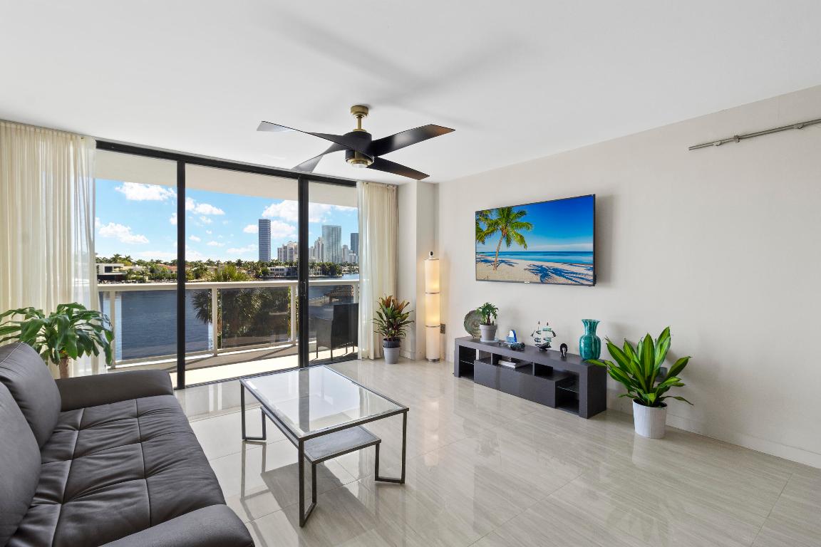 WATERVIEW CONDO - Residential