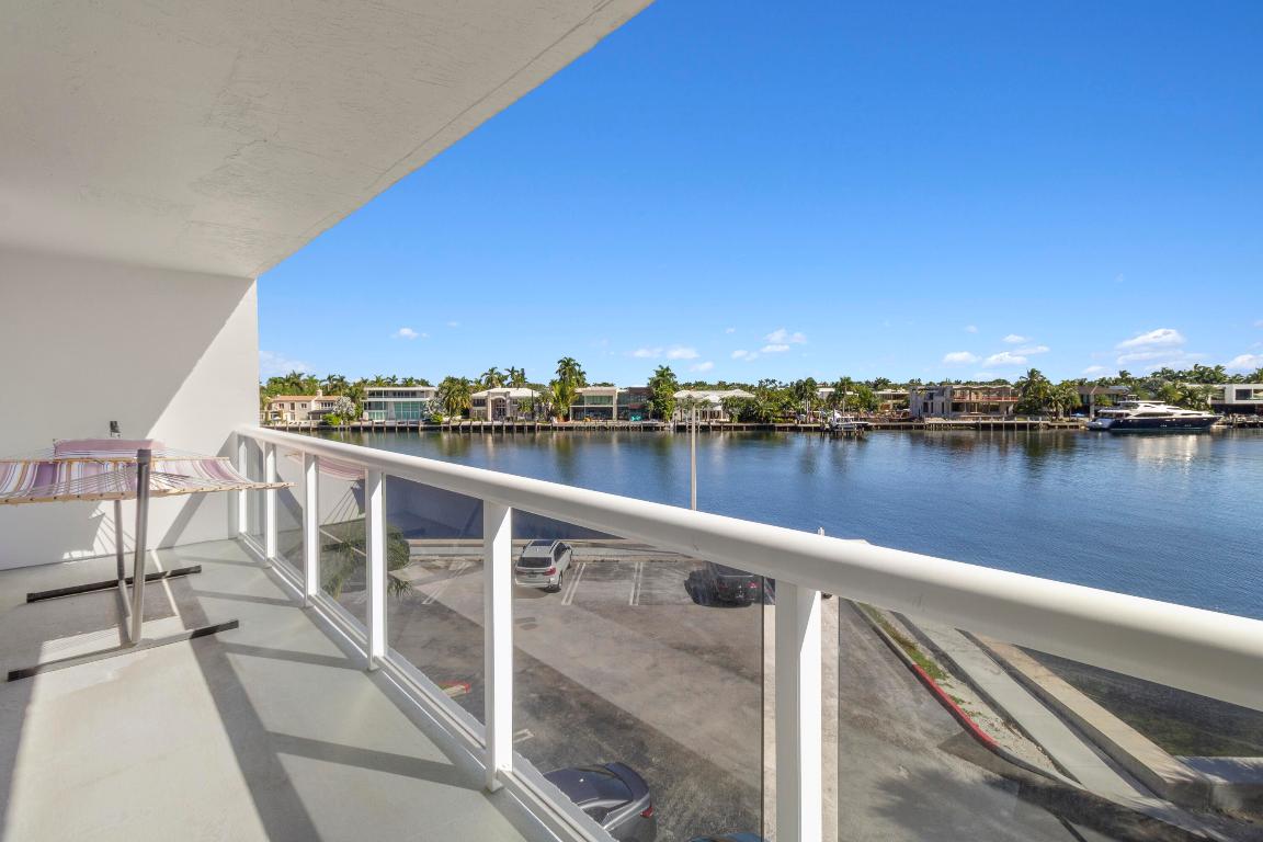 WATERVIEW CONDO - Residential