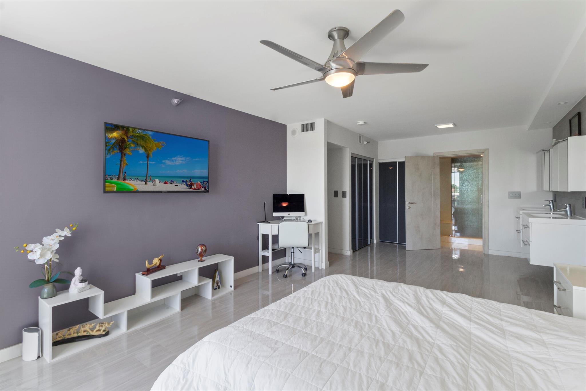 WATERVIEW CONDO - Residential