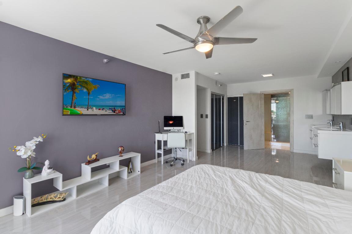 WATERVIEW CONDO - Residential