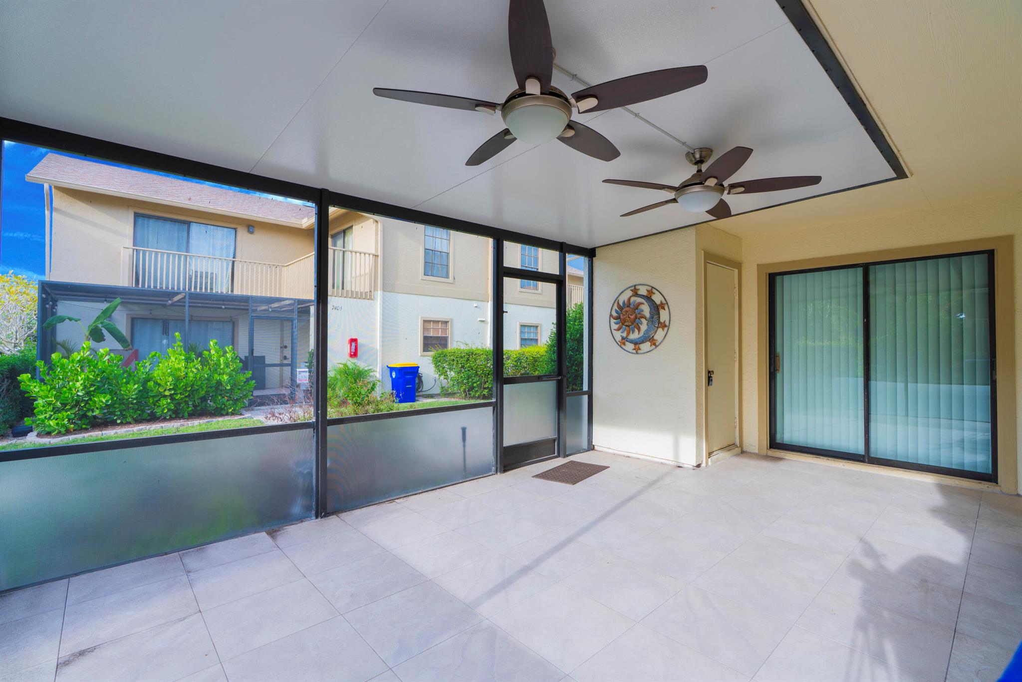 JAMESTOWN AT HERITAGE RID - Residential