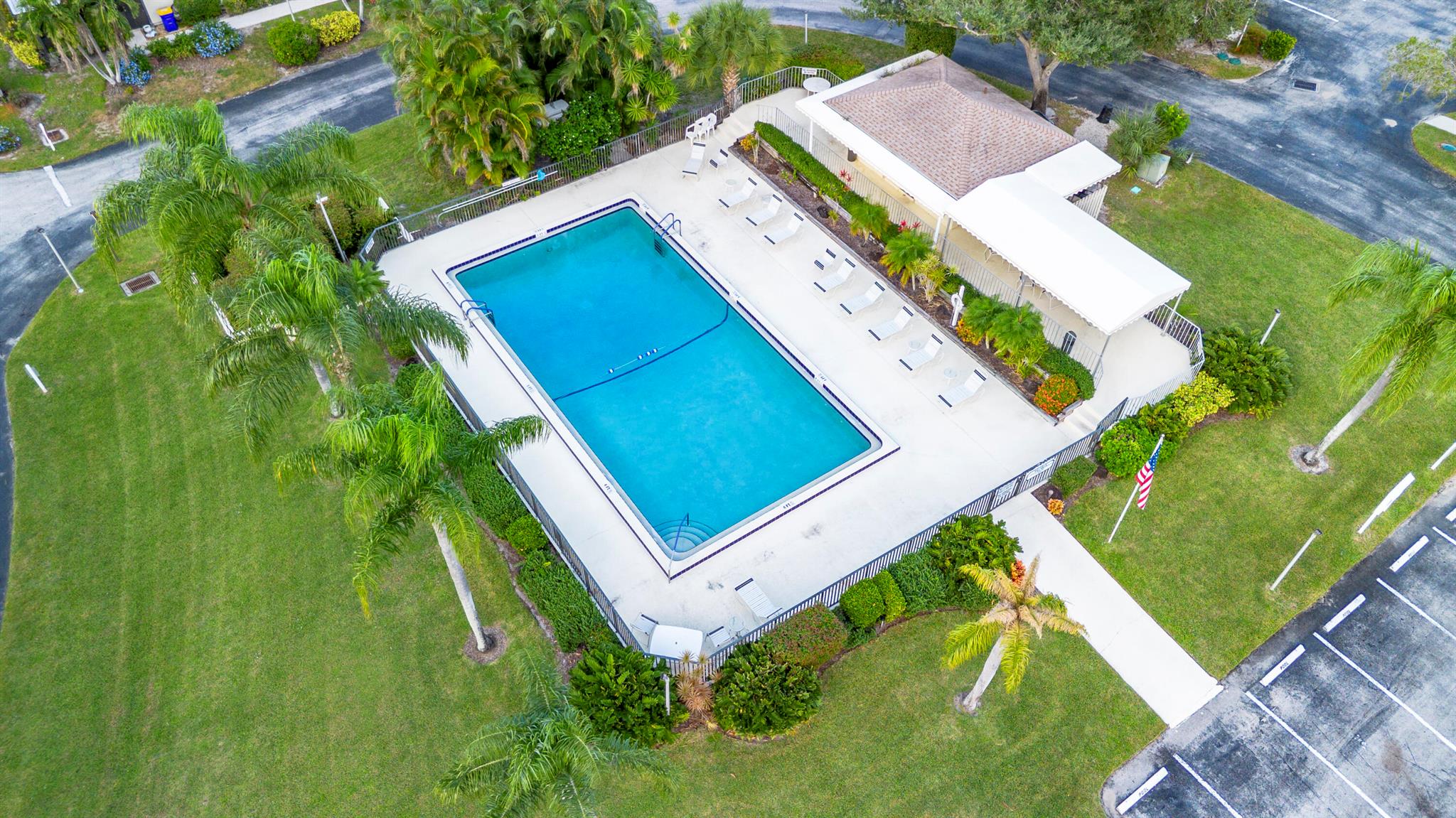 JAMESTOWN AT HERITAGE RID - Residential