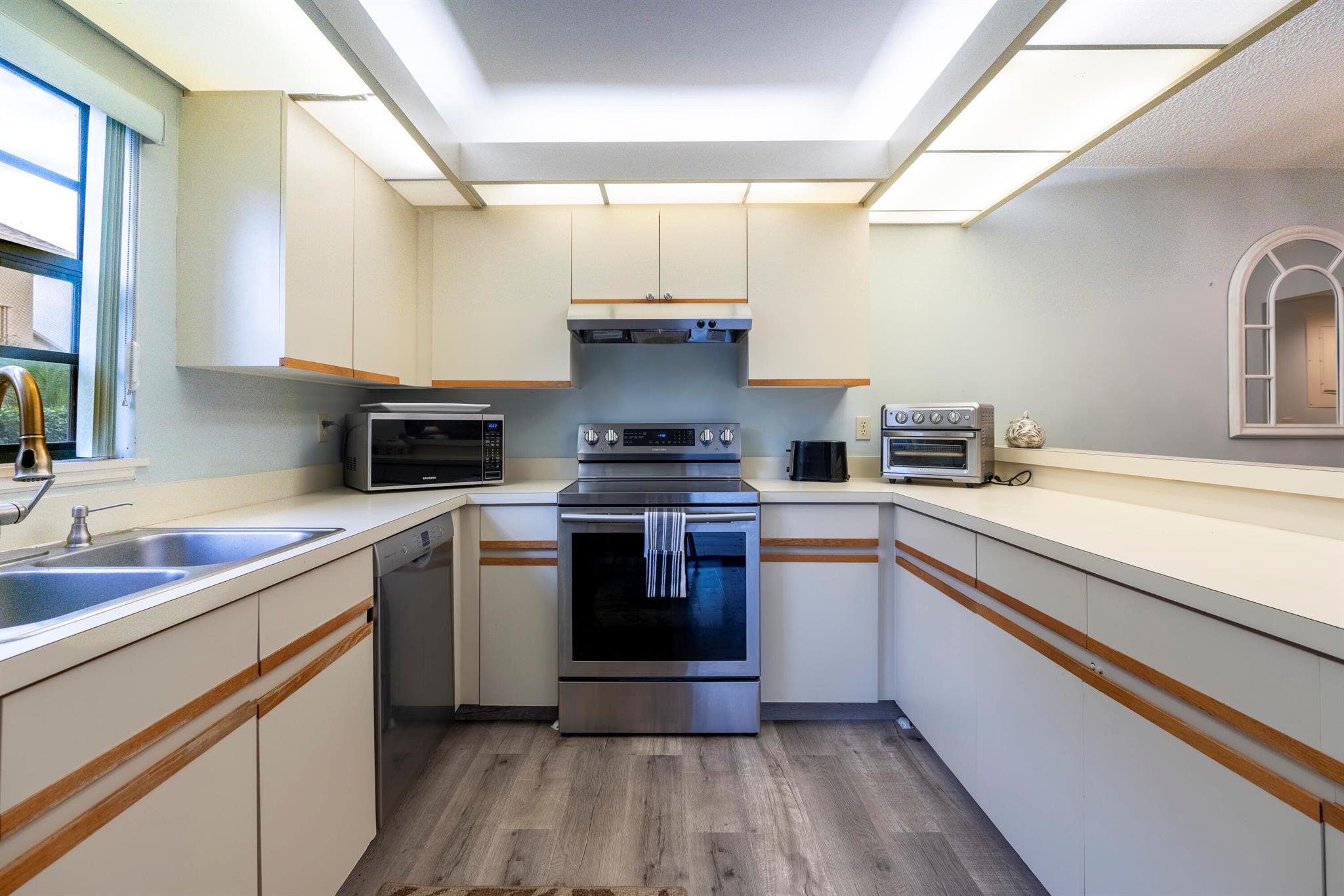 JAMESTOWN AT HERITAGE RID - Residential