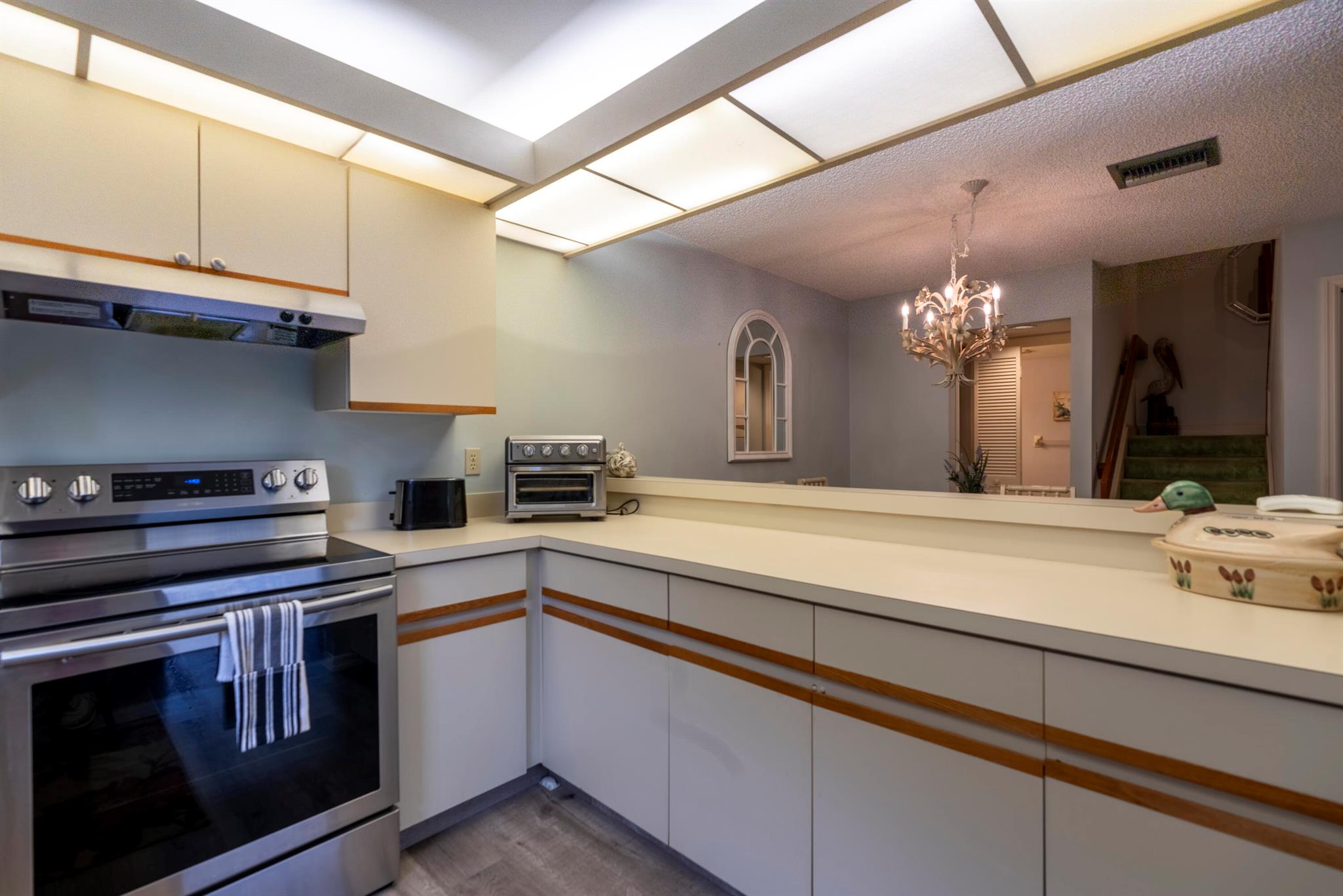 JAMESTOWN AT HERITAGE RID - Residential