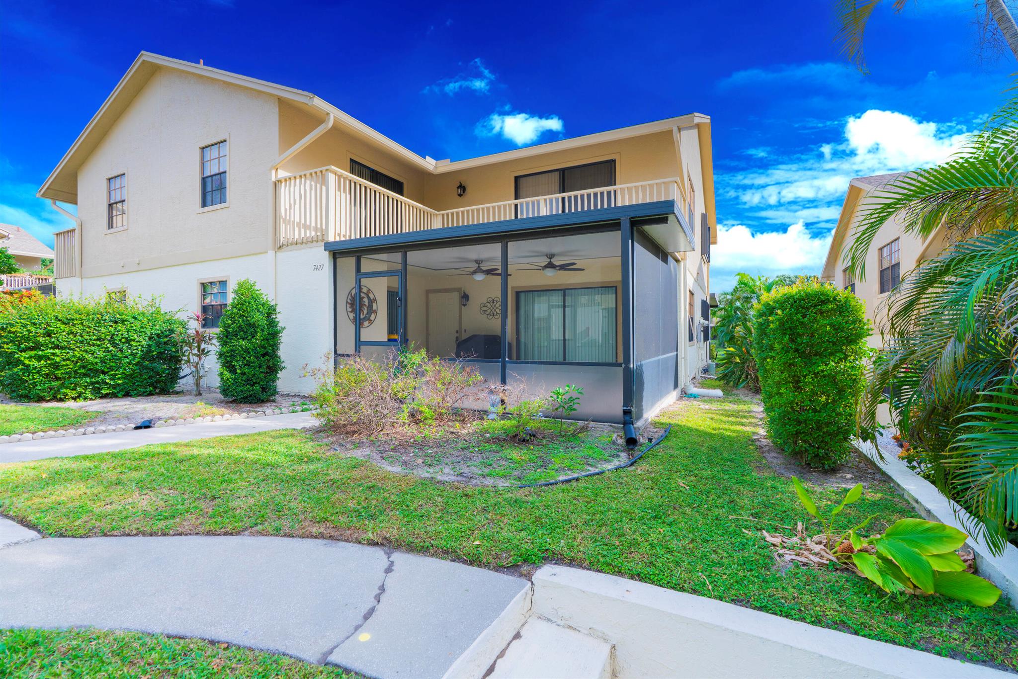 JAMESTOWN AT HERITAGE RID - Residential