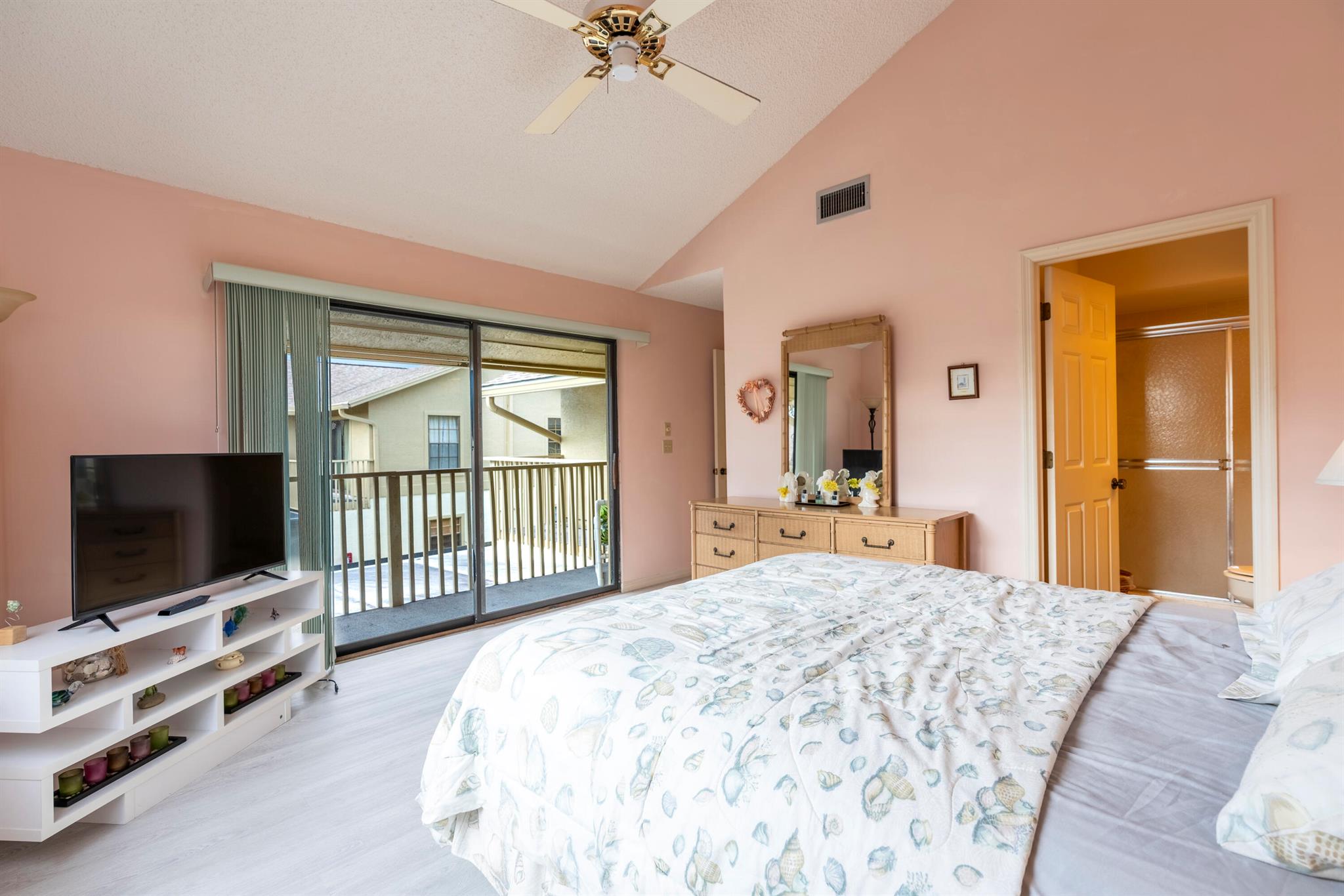 JAMESTOWN AT HERITAGE RID - Residential