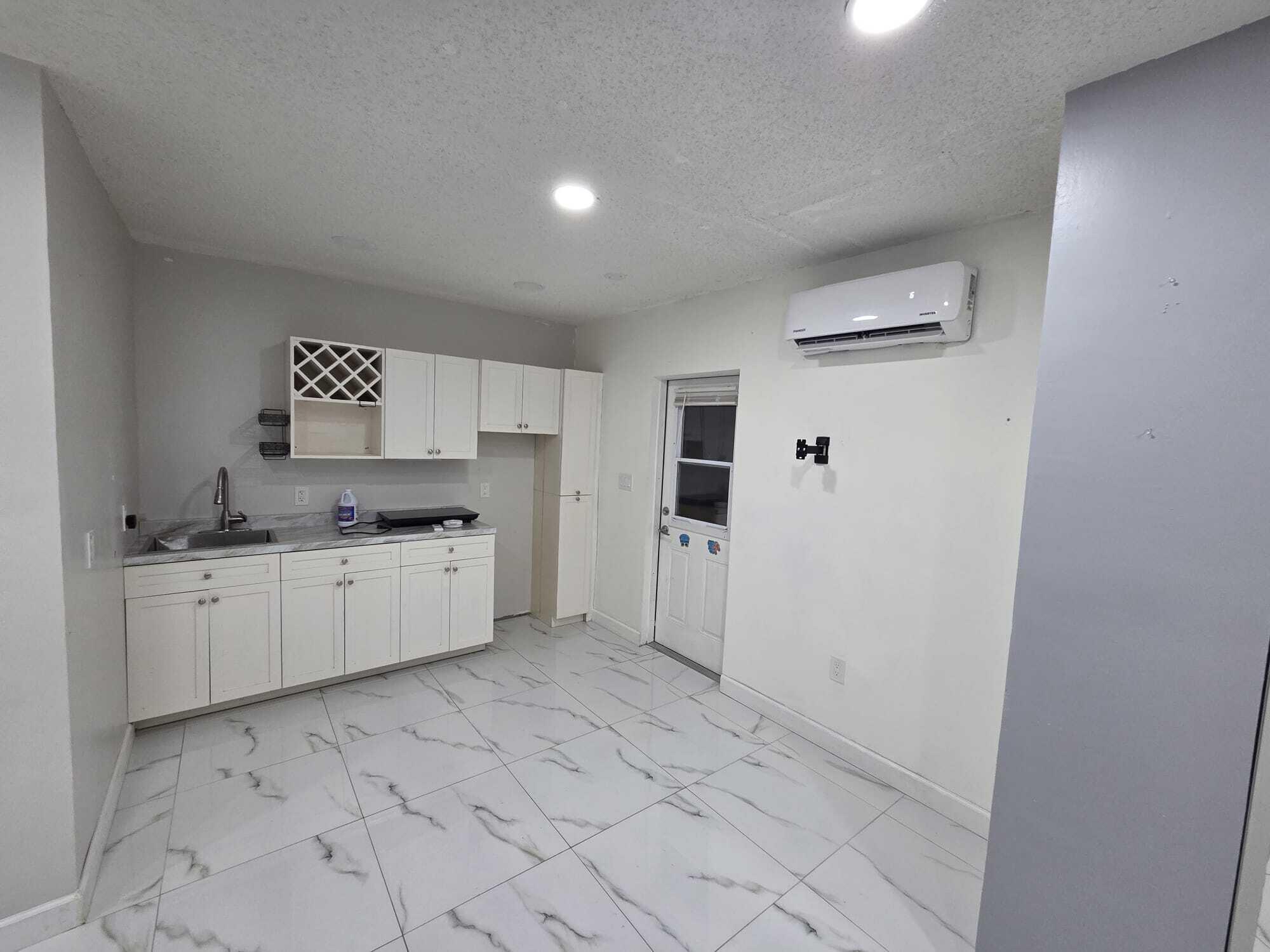 PORT ST LUCIE SECTION 9 - Residential