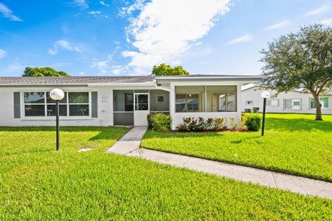 Tiny photo for 8711 NW 10TH Street #D101, Plantation, FL 33322 (MLS # B26069997)