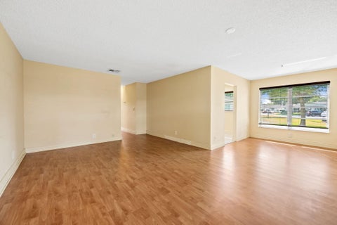 Tiny photo for 8711 NW 10TH Street #D101, Plantation, FL 33322 (MLS # B26069997)