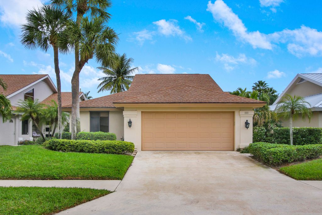 Photo of 111 Seashore Drive, Jupiter, FL 33477 (MLS # R10997797)