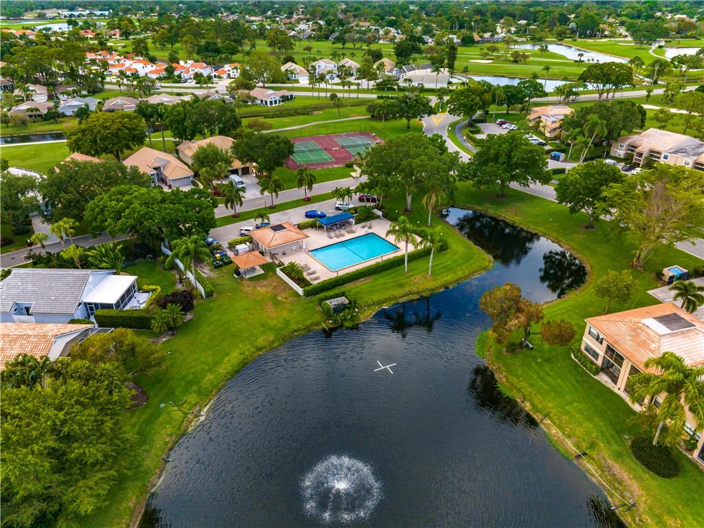 EASTPOINTE BRIARWOOD - Residential