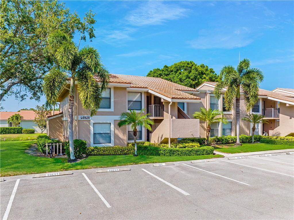 EASTPOINTE BRIARWOOD - Residential