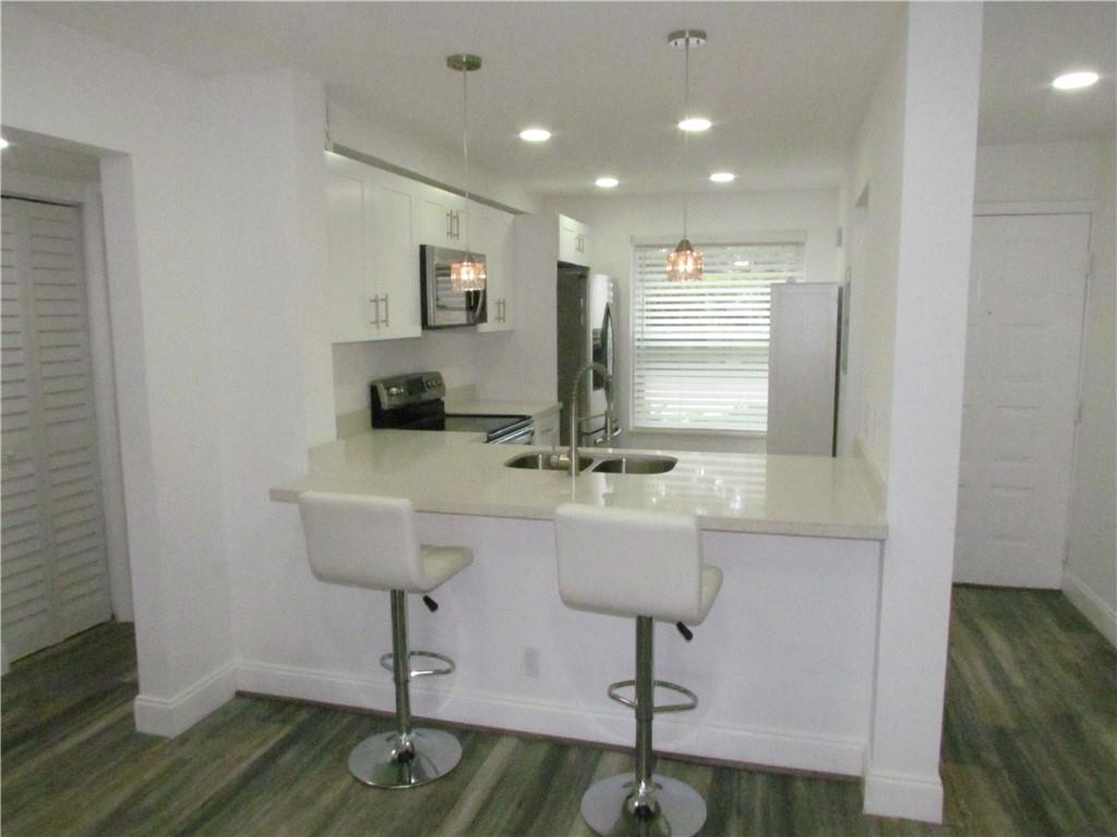 EASTPOINTE BRIARWOOD - Residential