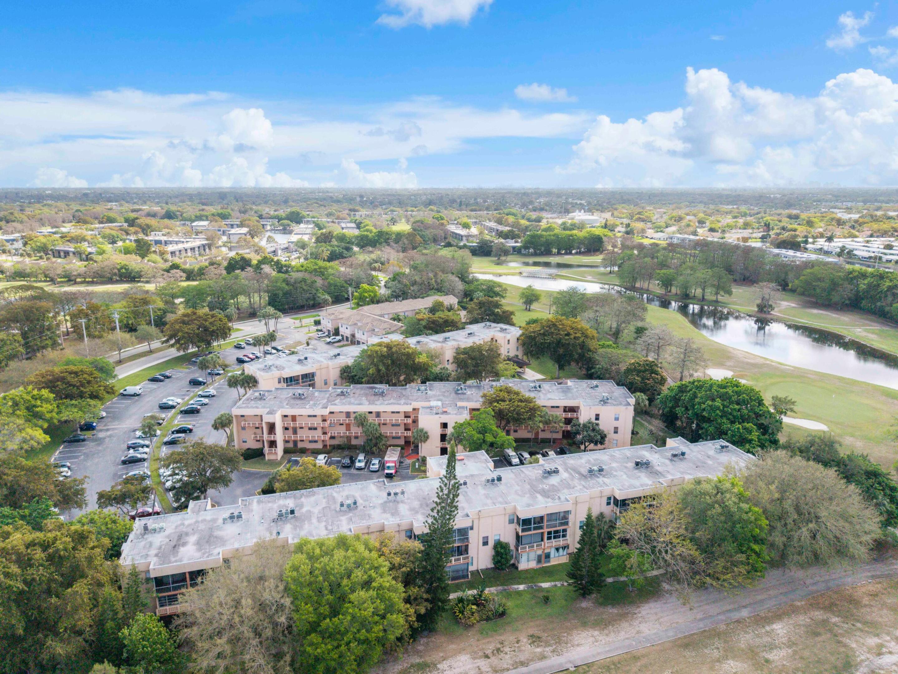 ROKEST CONDOMINIUM APARTMENTS - Residential