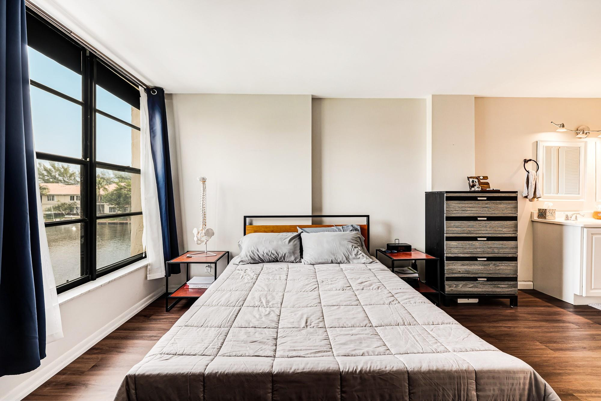 Boca Bayou Condominium - Residential