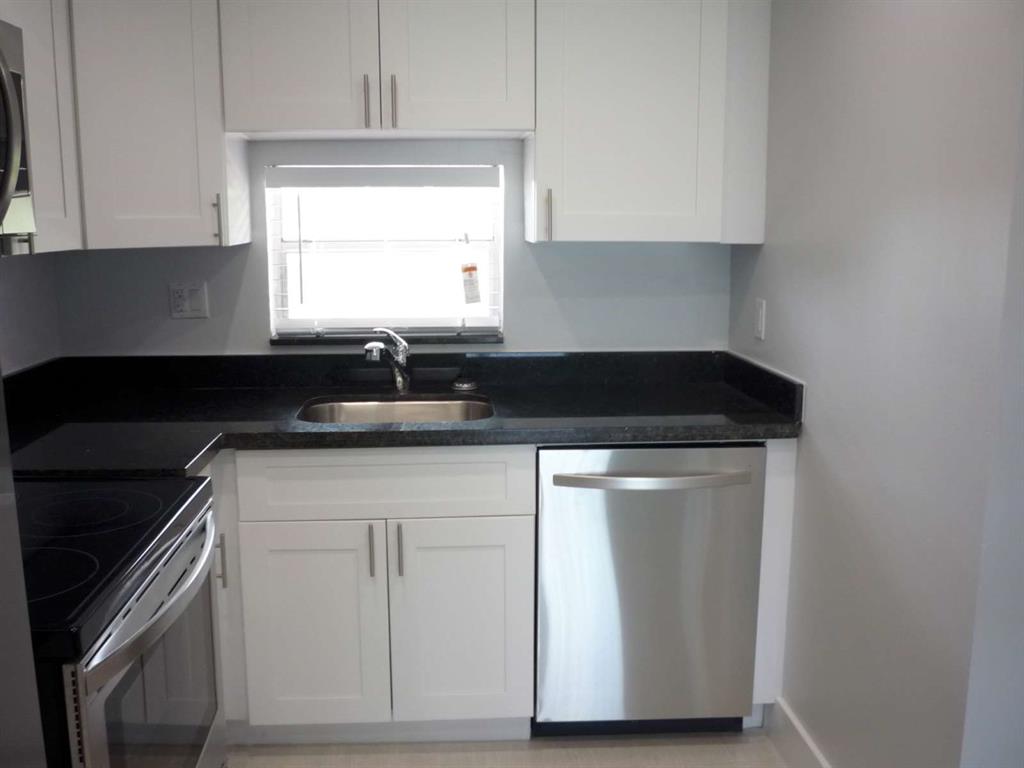 Hollybrook Golf & Tennis - Residential