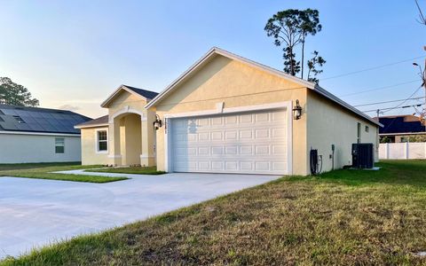 A home in Port St Lucie