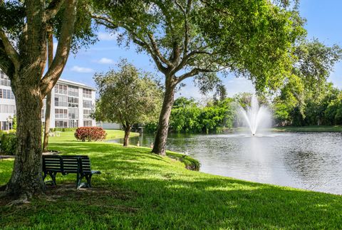 2502 Antigua Terrace F4 Coconut Creek FL 33066