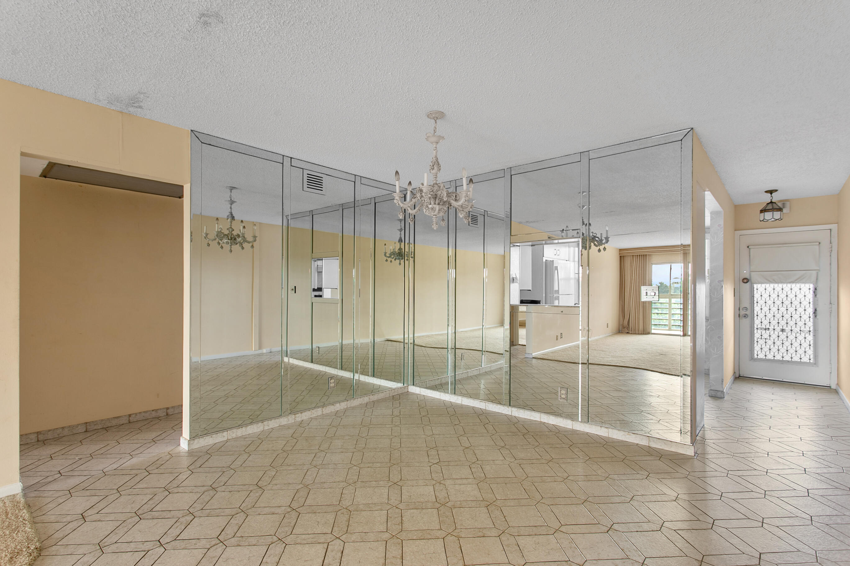 ANTIGUA VILLAGE I D CONDO - Residential