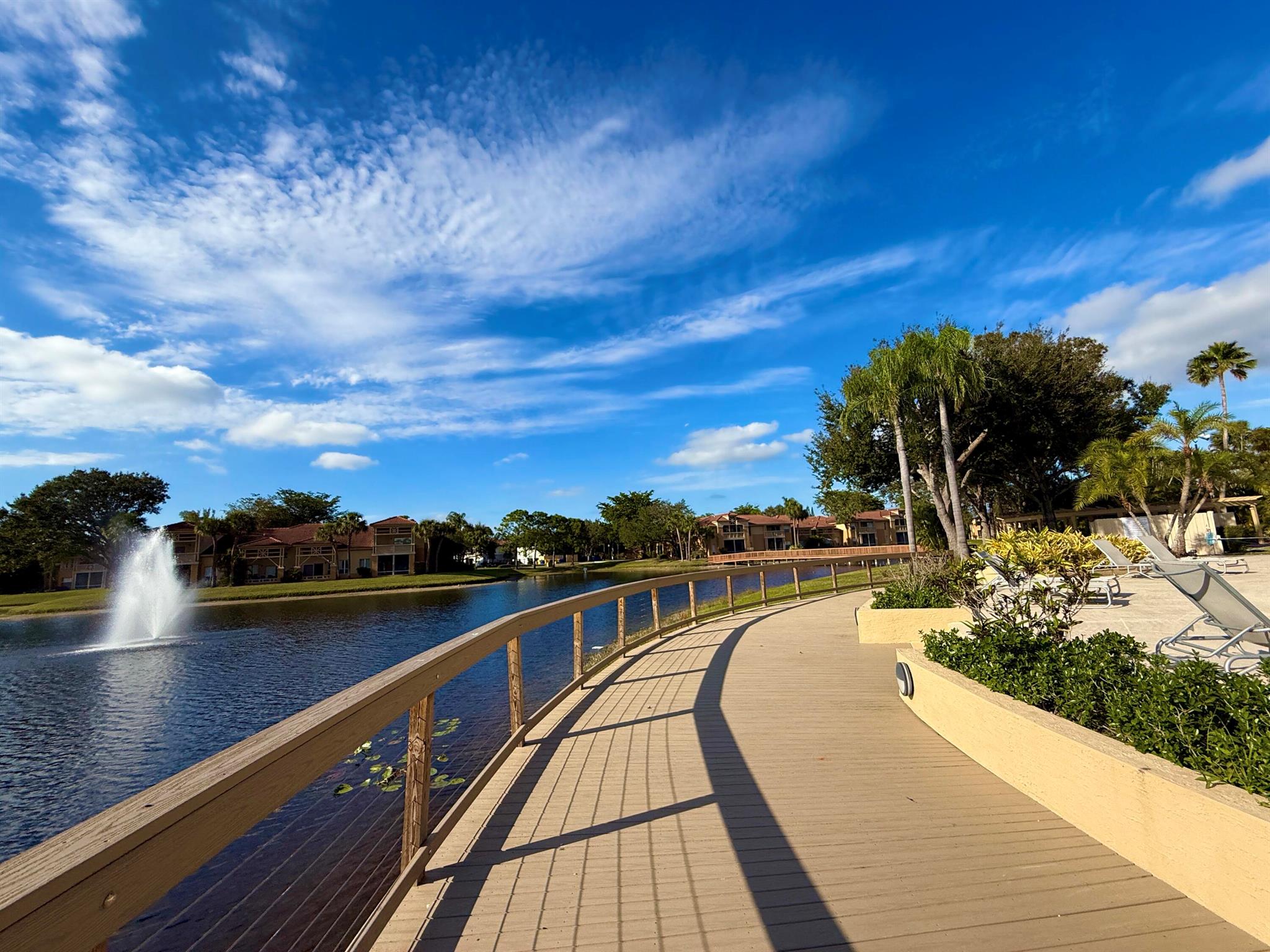PALM LAKE CONDO - Residential Lease