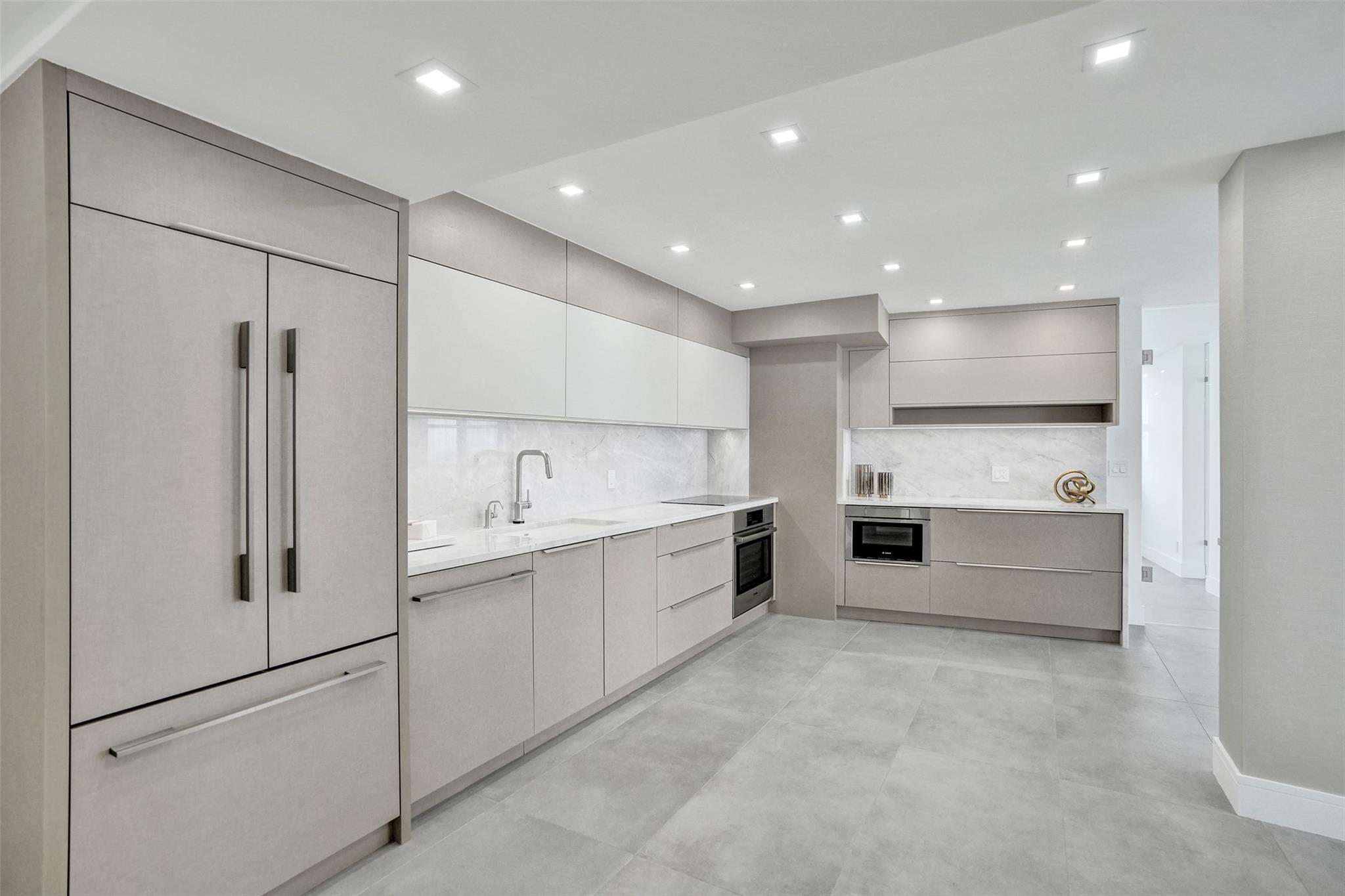 View photos, virtual tours, details... 209 N Fort Lauderdale Beach Blvd 6B