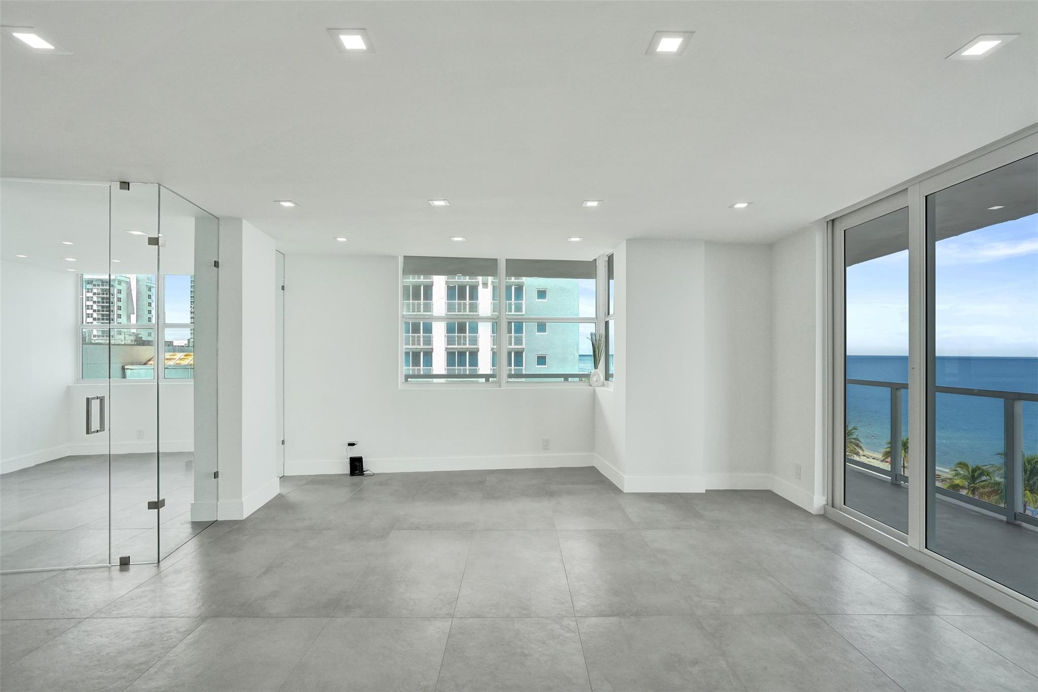 Seasons Condo - Residential