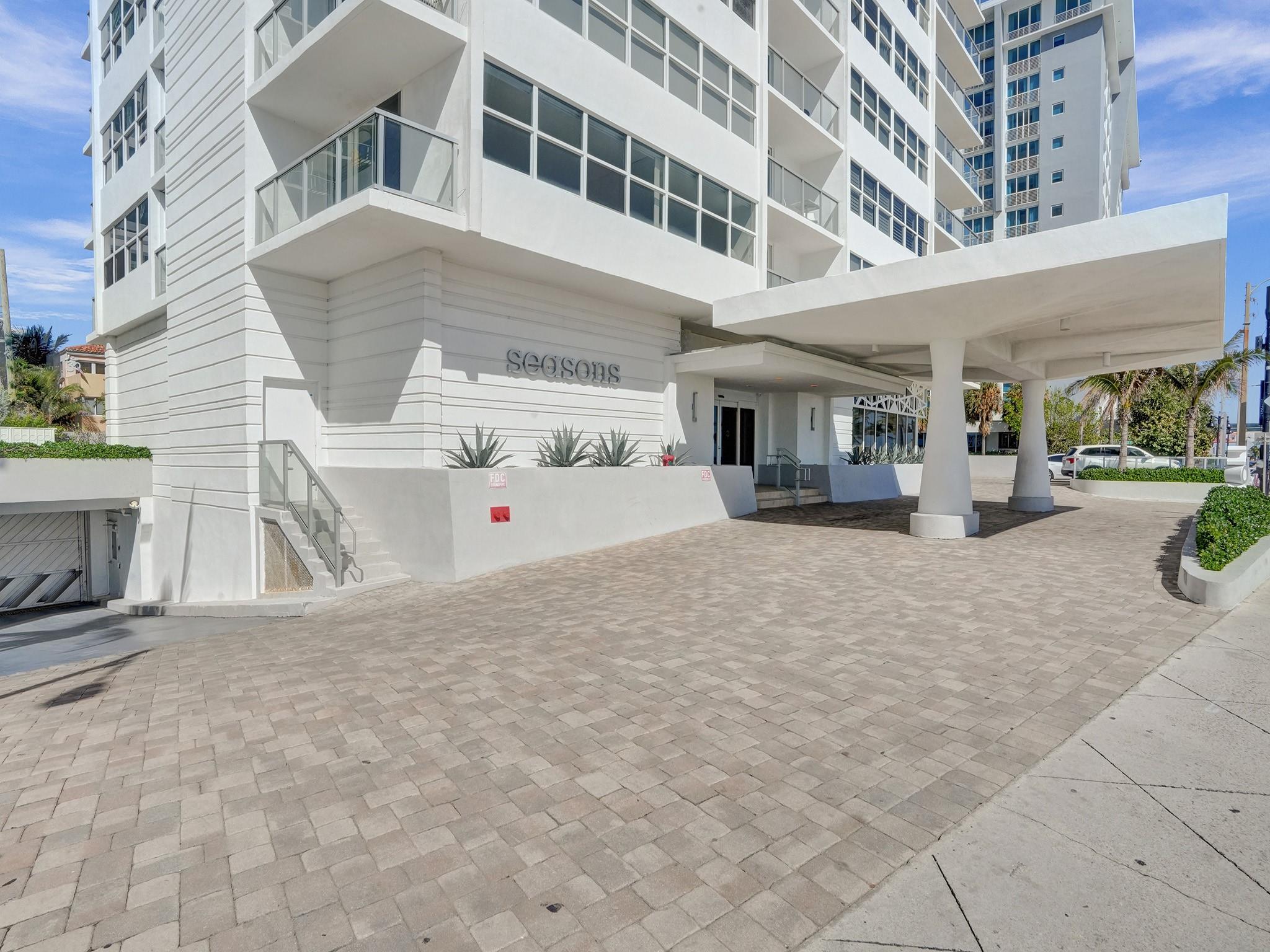 Seasons Condo - Residential