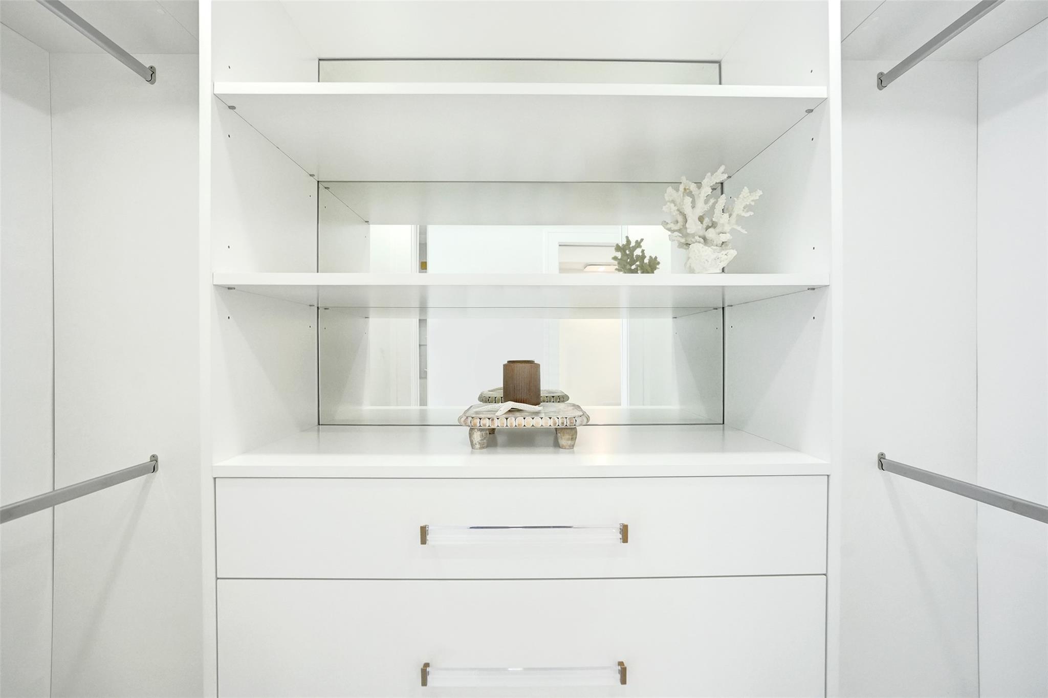 Seasons Condo - Residential