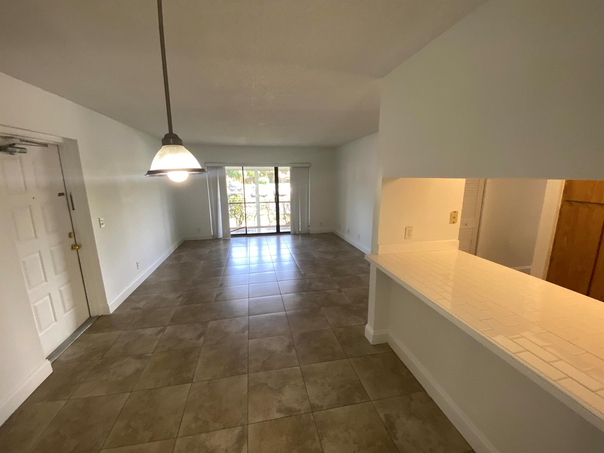 PALM CLUB VILLAGE II COND - Residential Lease