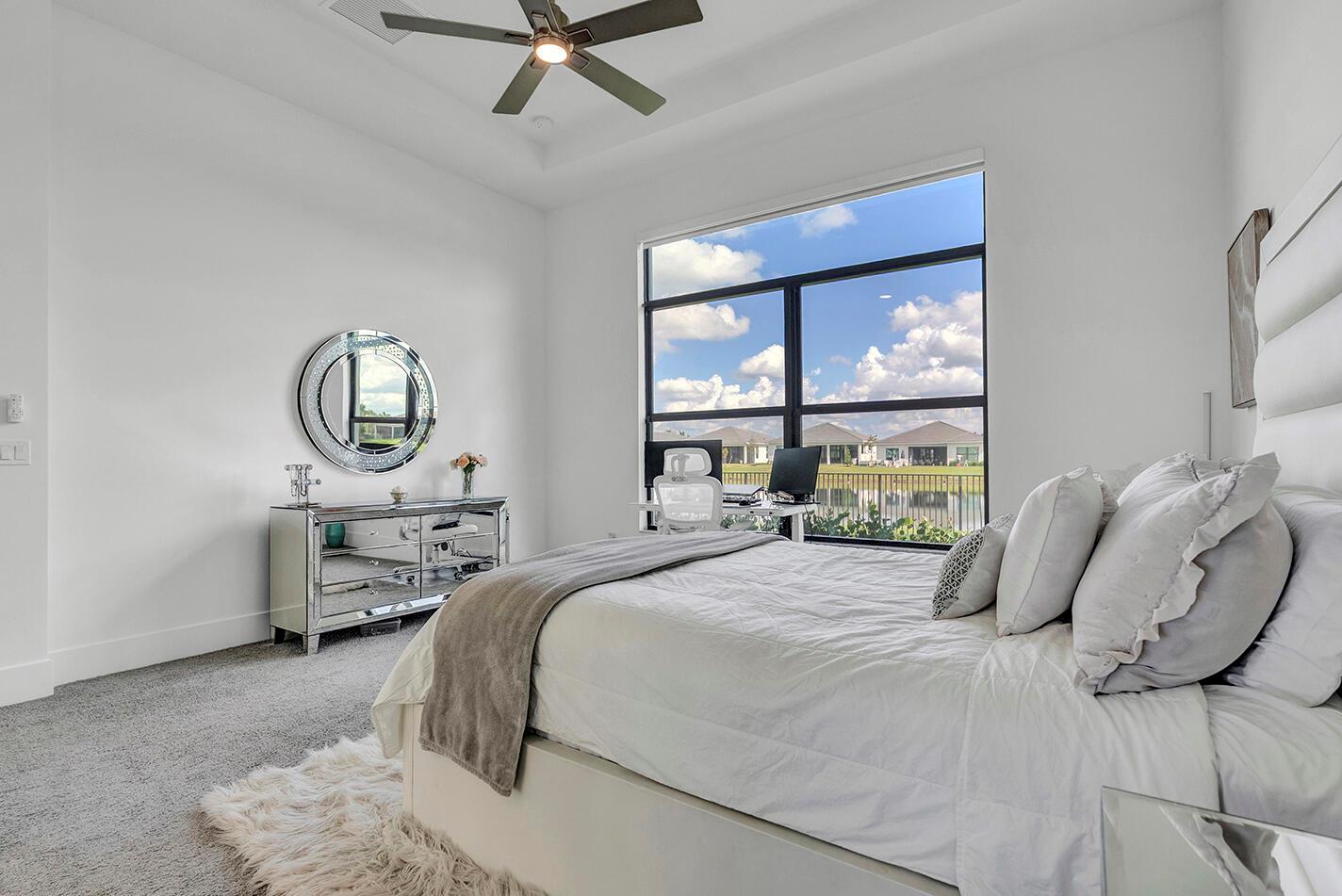 CRESSWIND PALM BEACH - Residential