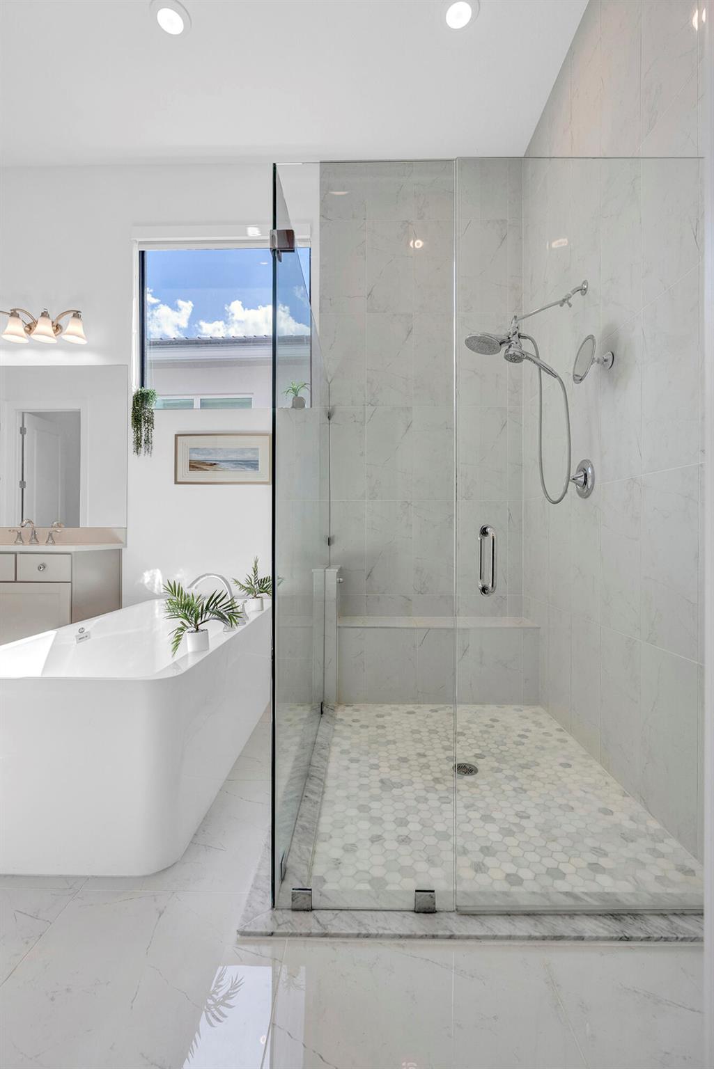 CRESSWIND PALM BEACH - Residential