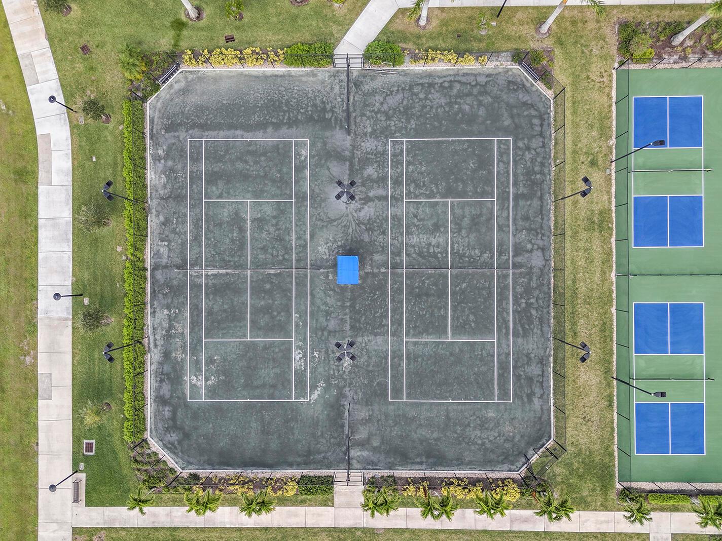 CRESSWIND PALM BEACH - Residential