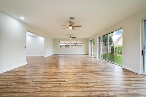 Single Family Residence in Jupiter FL 102 St Andrews Court Ct 19.jpg